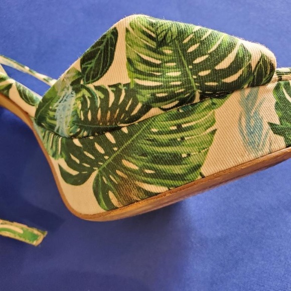 Aldo floral heels - Picture 4 of 5